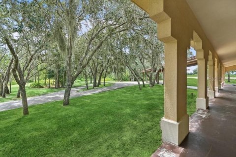 Villa ou maison à vendre à Kissimmee, Floride: 3 chambres, 609.35 m2 № 1346184 - photo 25