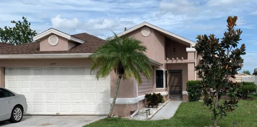 House in Kissimmee, Florida 2 bedrooms, 107.67 sq.m. № 1354130