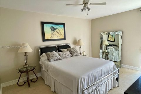 Copropriété à vendre à Aventura, Floride: 1 chambre, 84.82 m2 № 1295009 - photo 12