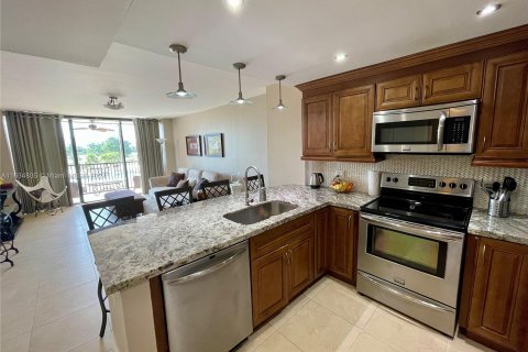 Copropriété à vendre à Aventura, Floride: 1 chambre, 84.82 m2 № 1295009 - photo 2