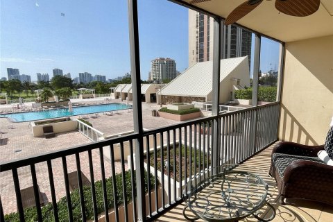 Copropriété à vendre à Aventura, Floride: 1 chambre, 84.82 m2 № 1295009 - photo 15