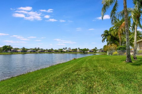 Villa ou maison à vendre à Lake Worth, Floride: 3 chambres, 246.19 m2 № 1183272 - photo 23