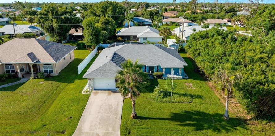 Villa ou maison à Englewood, Floride 3 chambres, 168.71 m2 № 1339289