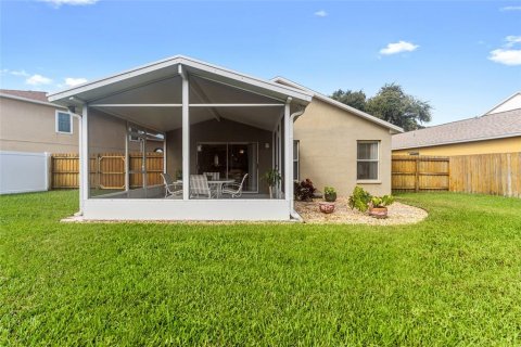 House in Tampa, Florida 3 bedrooms, 117.34 sq.m. № 1339324 - photo 26