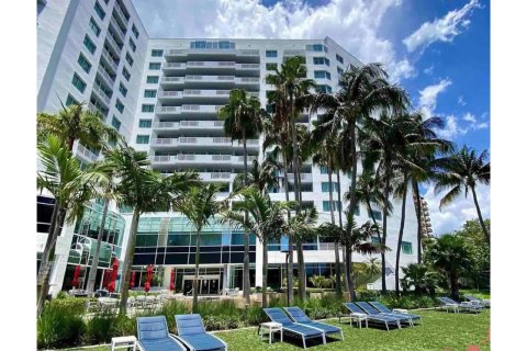 Condo in Fort Lauderdale, Florida, 1 bedroom  № 963639 - photo 14