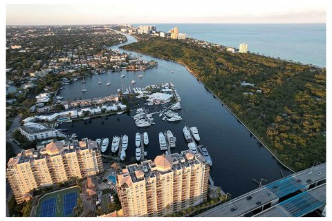 Condo in Fort Lauderdale, Florida, 1 bedroom  № 963639 - photo 18