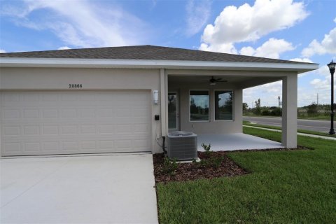 House in Wesley Chapel, Florida 3 bedrooms, 150.04 sq.m. № 1344662 - photo 4