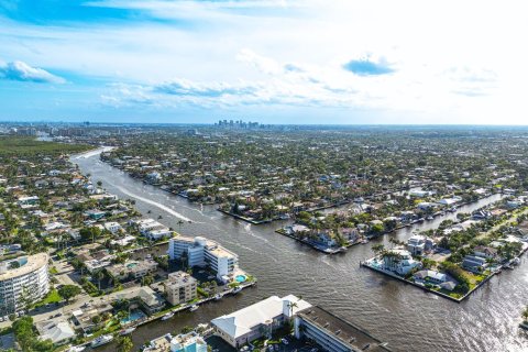 Condo in Fort Lauderdale, Florida, 2 bedrooms  № 1127916 - photo 5