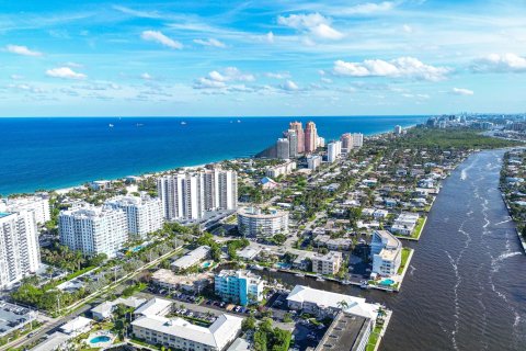 Condo in Fort Lauderdale, Florida, 2 bedrooms  № 1127916 - photo 4