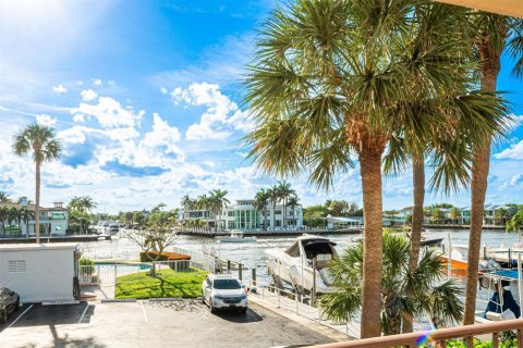 Condo in Fort Lauderdale, Florida, 2 bedrooms  № 1127916 - photo 26