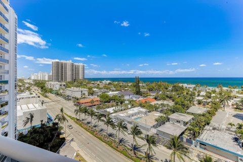 Condo in Fort Lauderdale, Florida, 2 bedrooms  № 1127917 - photo 17