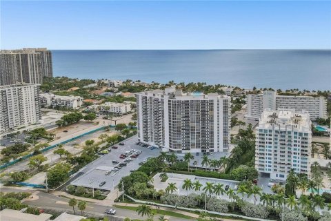 Copropriété à vendre à Fort Lauderdale, Floride: 2 chambres, 102.19 m2 № 1127917 - photo 6