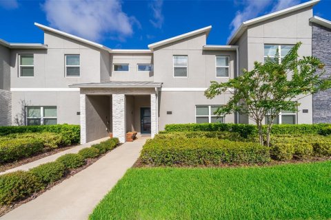 Touwnhouse à vendre à Davenport, Floride: 4 chambres, 177.81 m2 № 1086027 - photo 1