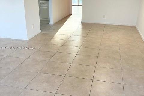 Copropriété à vendre à Pembroke Pines, Floride: 1 chambre, 65.22 m2 № 1328140 - photo 13