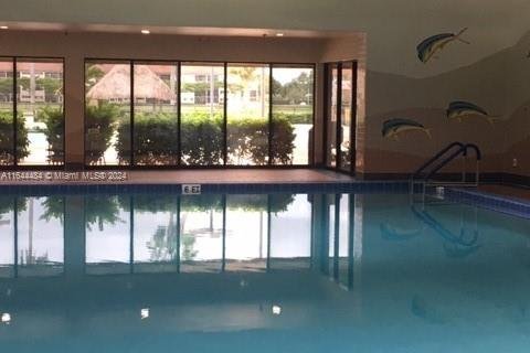 Copropriété à vendre à Pembroke Pines, Floride: 1 chambre, 65.22 m2 № 1328140 - photo 25