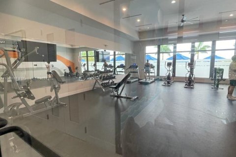 Adosado en venta en Miami, Florida, 3 dormitorios, 122.63 m2 № 1328106 - foto 20