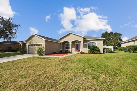 House in Lakeland, Florida 4 bedrooms, 208.1 sq.m. № 1426443 - photo 9