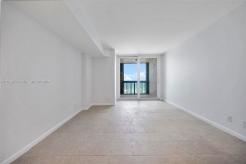 Copropriété à vendre à Hillsboro Beach, Floride: 2 chambres, 195.09 m2 № 1235730 - photo 19