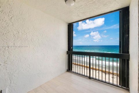 Copropriété à vendre à Hillsboro Beach, Floride: 2 chambres, 195.09 m2 № 1235730 - photo 29