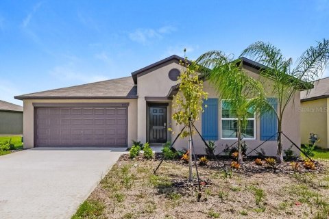 Villa ou maison à louer à Palmetto, Floride: 4 chambres, 179.86 m2 № 1357556 - photo 1