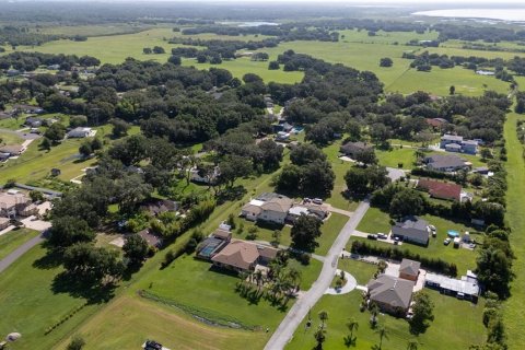 Villa ou maison à vendre à Kissimmee, Floride: 3 chambres, 306.02 m2 № 1263411 - photo 13