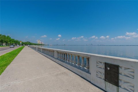 Condominio en venta en Tampa, Florida, 2 dormitorios, 73.58 m2 № 1339687 - foto 28