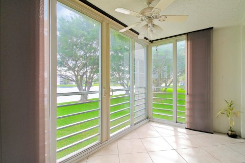 Condo in Davie, Florida, 2 bedrooms  № 968295 - photo 12