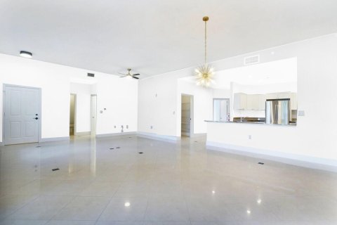 Condominio en venta en West Palm Beach, Florida, 2 dormitorios, 183.95 m2 № 968296 - foto 20