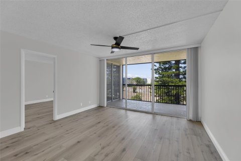 Condo in Boca Raton, Florida, 2 bedrooms  № 1134897 - photo 25