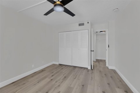 Copropriété à vendre à Boca Raton, Floride: 2 chambres, 101.26 m2 № 1134897 - photo 17