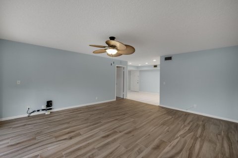 Condo in Jupiter, Florida, 3 bedrooms  № 1134895 - photo 6