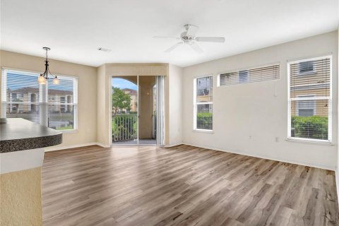 Condominio en alquiler en Maitland, Florida, 1 dormitorio, 69.31 m2 № 1346910 - foto 9