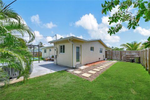 Villa ou maison à vendre à Oakland Park, Floride: 3 chambres № 1239392 - photo 29