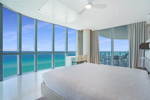 Condo in Sunny Isles Beach, Florida, 3 bedrooms  № 1239654 - photo 9