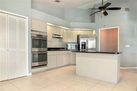 Casa en venta en Punta Gorda, Florida, 5 dormitorios, 257.8 m2 № 1143783 - foto 9