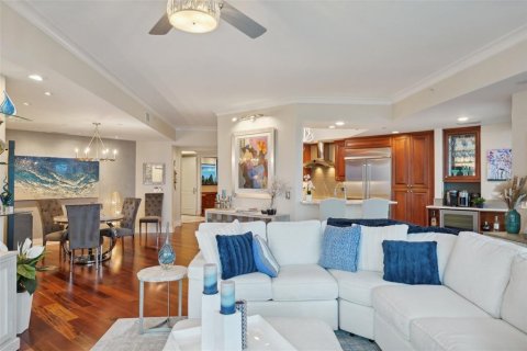 Condominio en venta en Saint Petersburg, Florida, 2 dormitorios, 204.66 m2 № 1373770 - foto 12