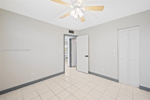 Copropriété à vendre à Tamarac, Floride: 2 chambres, 99.41 m2 № 1405998 - photo 21