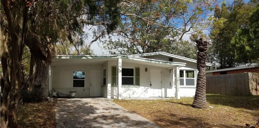 House in New Port Richey, Florida 3 bedrooms, 87.7 sq.m. № 1339065