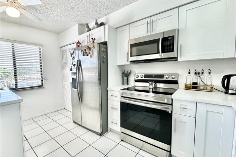 Condominio en venta en Delray Beach, Florida, 2 dormitorios, 124.4 m2 № 1118825 - foto 8
