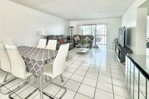 Condominio en venta en Delray Beach, Florida, 2 dormitorios, 124.4 m2 № 1118825 - foto 6