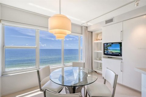 Copropriété à vendre à Longboat Key, Floride: 2 chambres, 135.45 m2 № 1357859 - photo 16