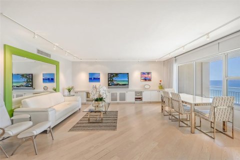 Copropriété à vendre à Longboat Key, Floride: 2 chambres, 135.45 m2 № 1357859 - photo 26