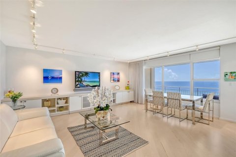 Copropriété à vendre à Longboat Key, Floride: 2 chambres, 135.45 m2 № 1357859 - photo 27