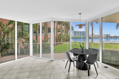 Copropriété à vendre à Aventura, Floride: 3 chambres, 197.88 m2 № 1293534 - photo 14