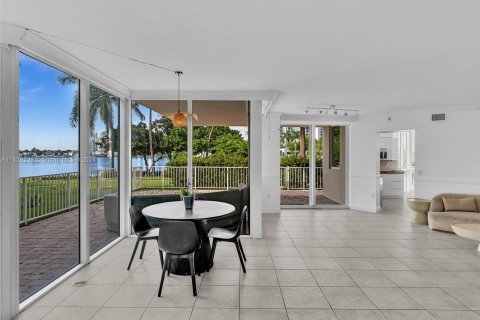 Copropriété à vendre à Aventura, Floride: 3 chambres, 197.88 m2 № 1293534 - photo 21