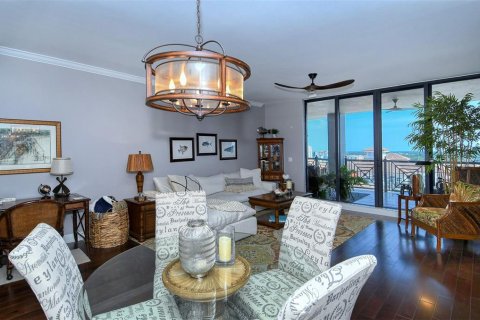 Condominio en alquiler en Sarasota, Florida, 2 dormitorios, 155.24 m2 № 499459 - foto 6