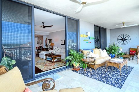 Condominio en alquiler en Sarasota, Florida, 2 dormitorios, 155.24 m2 № 499459 - foto 17