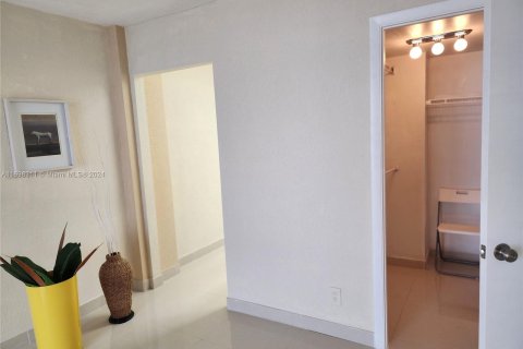 Copropriété à vendre à Deerfield Beach, Floride: 1 chambre, 78.78 m2 № 1310094 - photo 20