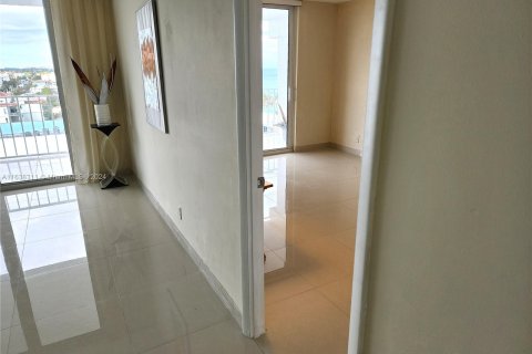 Copropriété à vendre à Deerfield Beach, Floride: 1 chambre, 78.78 m2 № 1310094 - photo 28