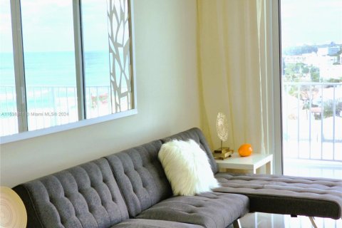 Condo in Deerfield Beach, Florida, 1 bedroom  № 1310094 - photo 29